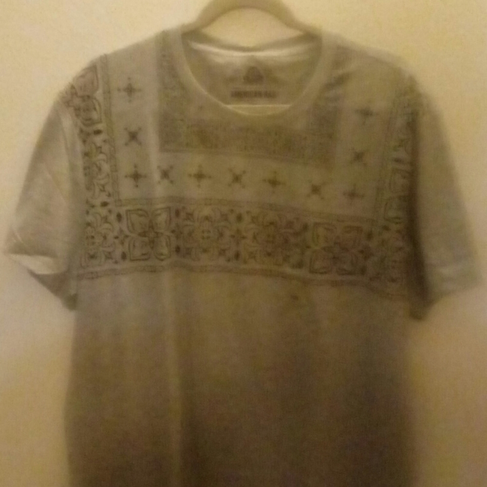 American rag t-shirt